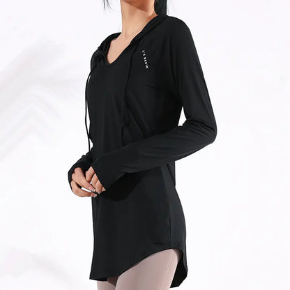 Hooded Yoga Apparel for Enhanced Comfort and Style
